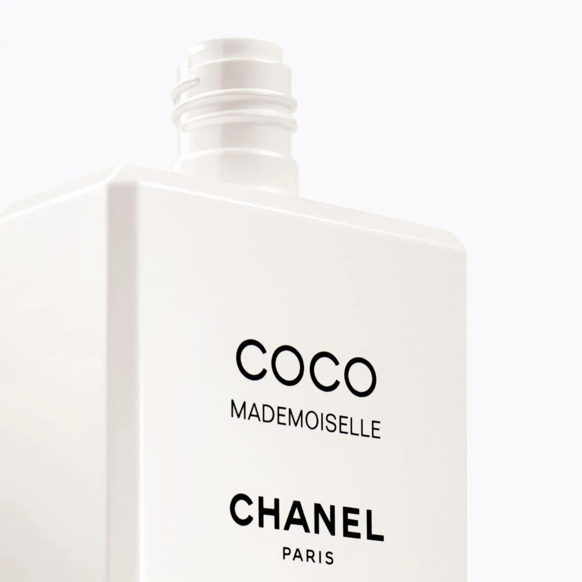 CHANEL - COCO MADEMOISELLE ÉMULSION HYDRATANTE POUR LE CORPS- Coco mademoiselle