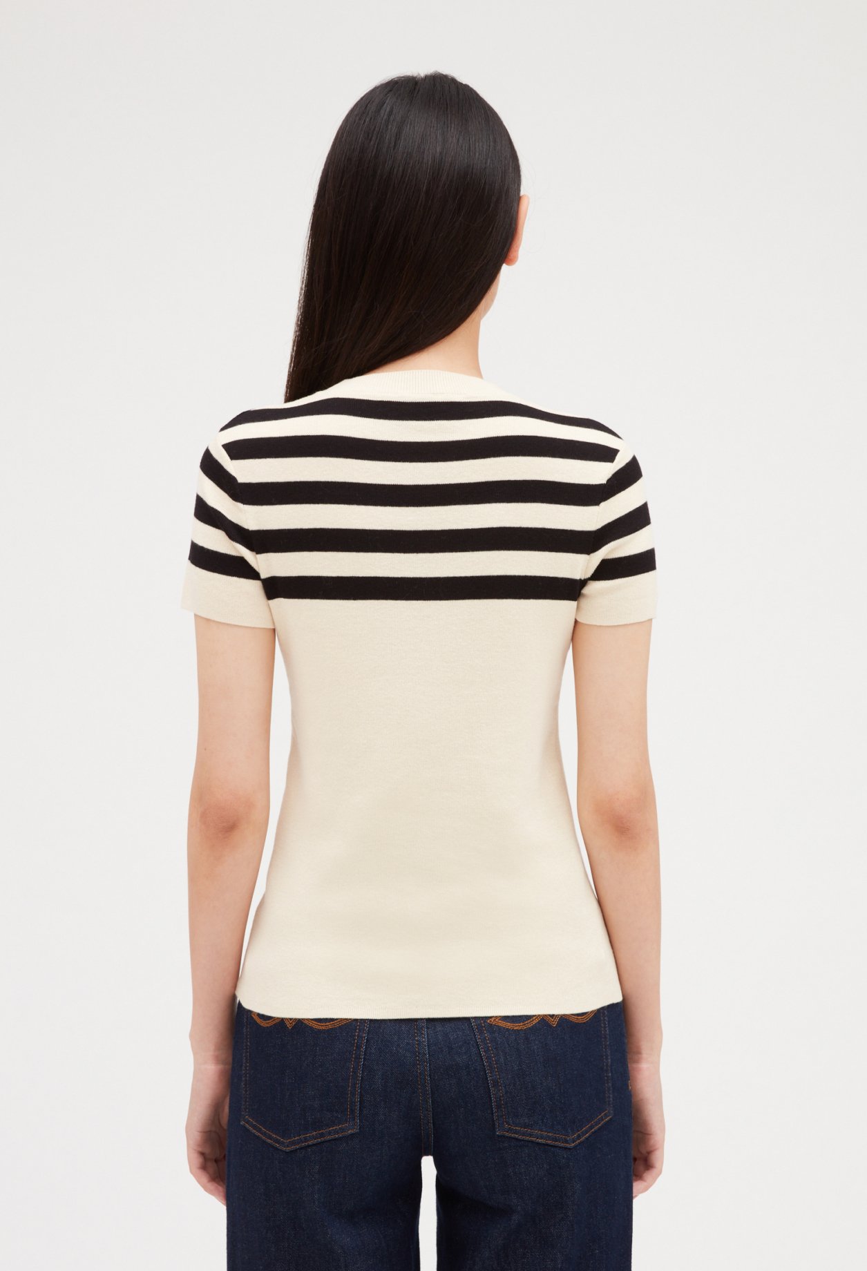Pull bicolore manches courtes