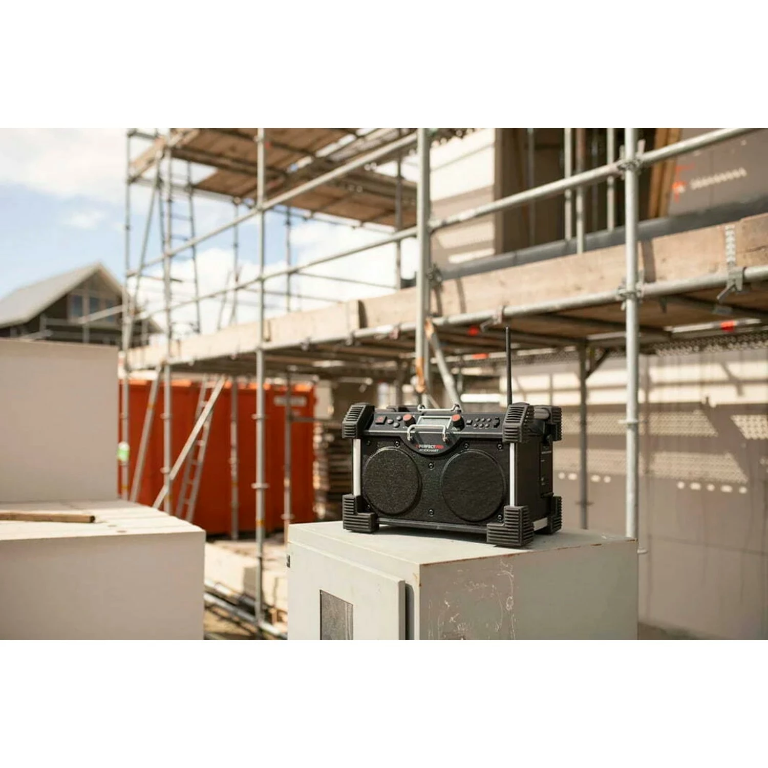 PerfectPro ROCKHART RH4 Bouwradio - FM RDS - DAB  - Bluetooth - AUX In - Oplaadbaar (ingebouwde Lithium accu)