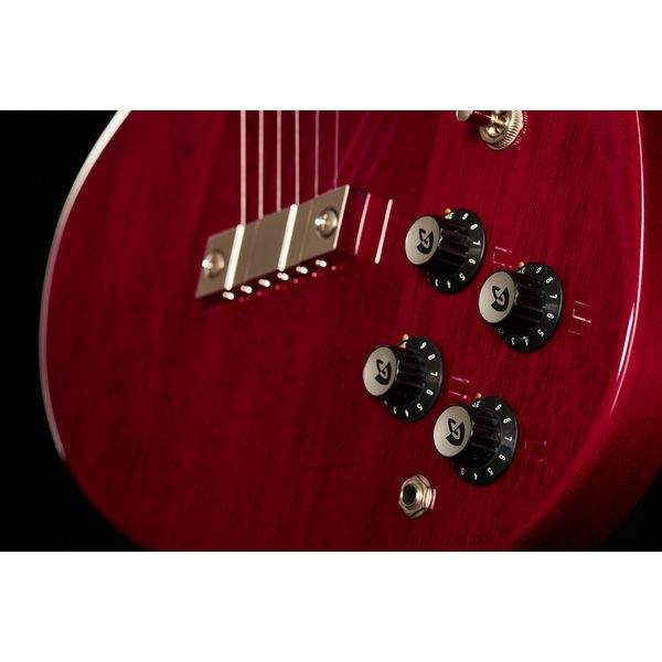 Guild Polara Deluxe Cherry Red