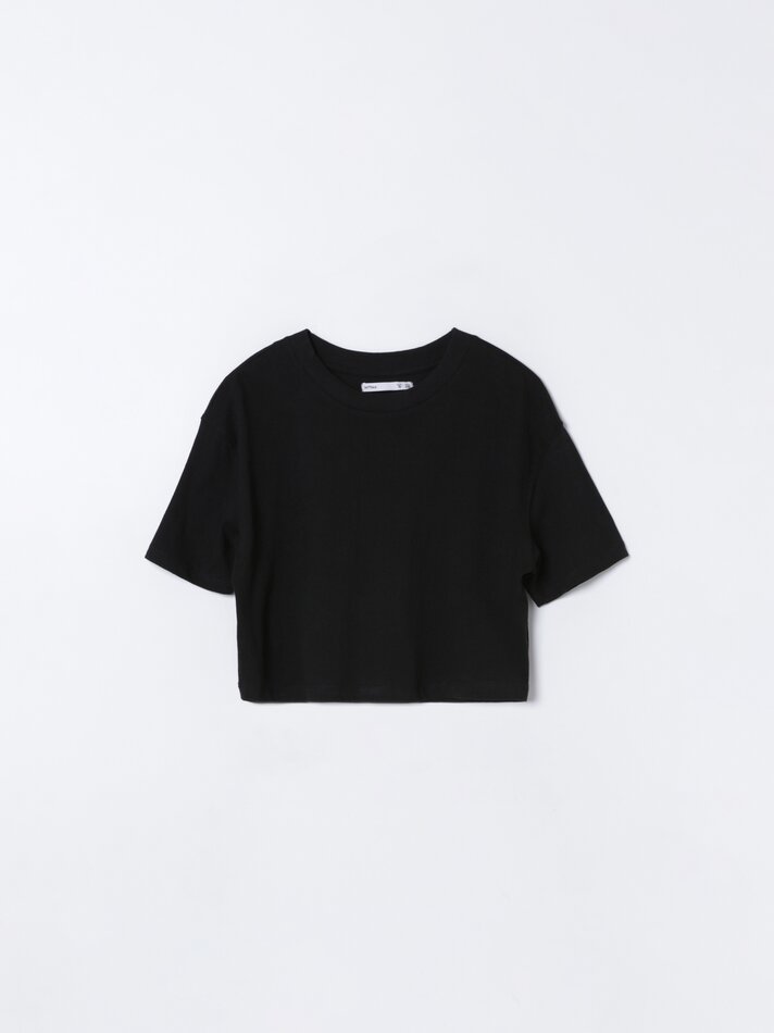 Conjunto com 2 camisetas básicas cropped - Preta