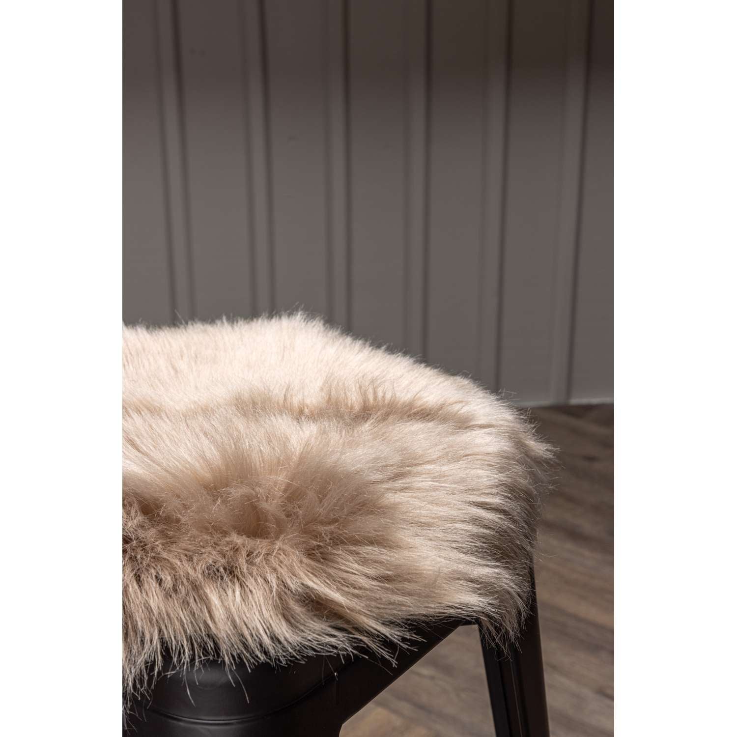 Venture Home Katy Zitkussen D34 - Bruin