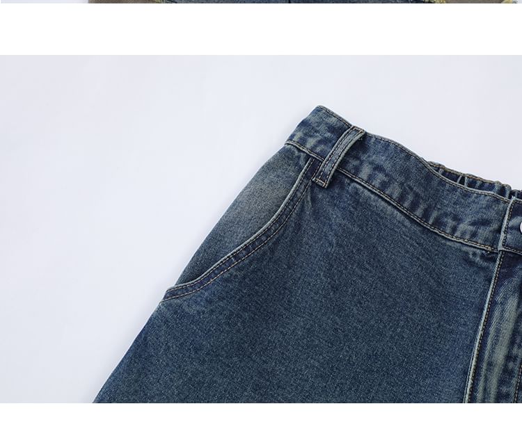 CHIC ERRO - Middelhoge denim shorts met geborduurde patchwork en stermotief