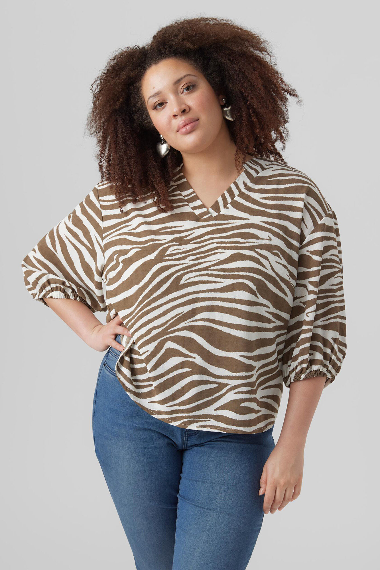 Blusa Curve com Mangas Francesas - Cinza
