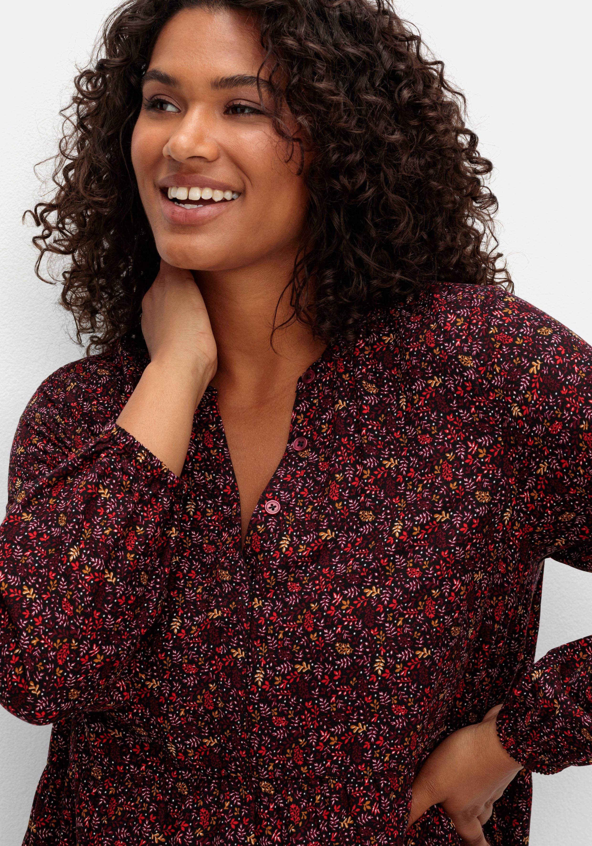 Gestuftes Maxikleid mit Alloverprint