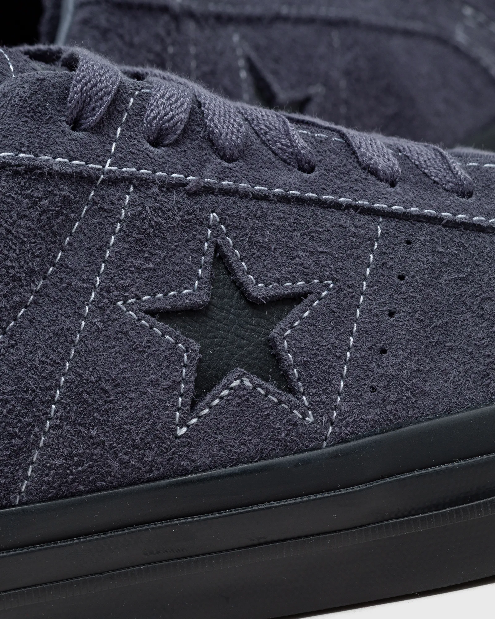 Converse One Star Pro