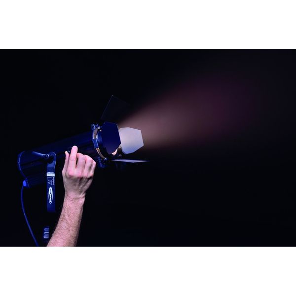 Showtec ACT Fresnel 50 RGBAL