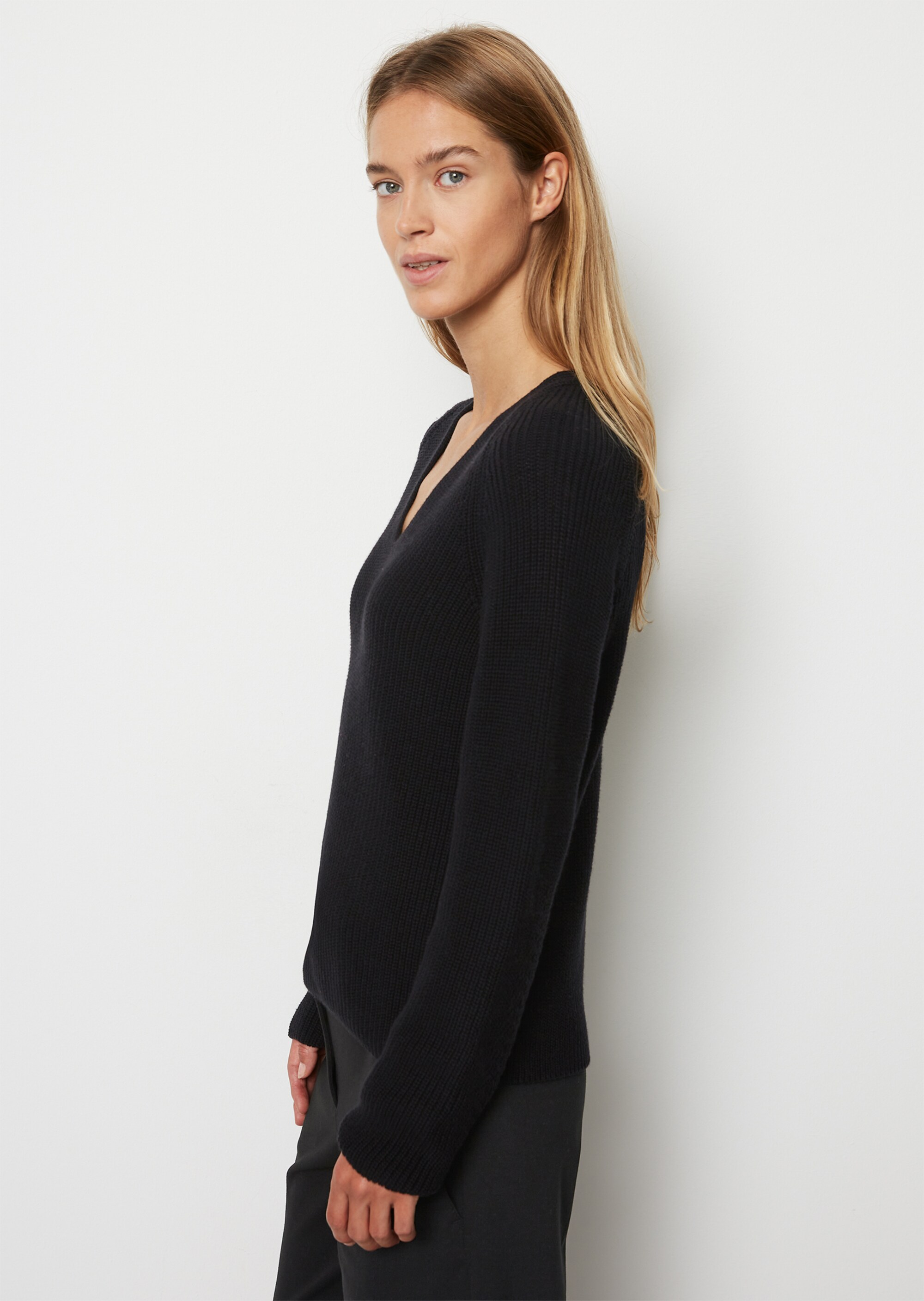 V-Neck-Strickpullover regularaus softem Baumwoll-Garn