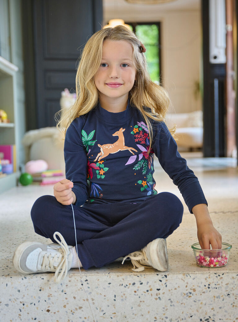 Sous-pull noirine à motifs fleurs et biche pour fille