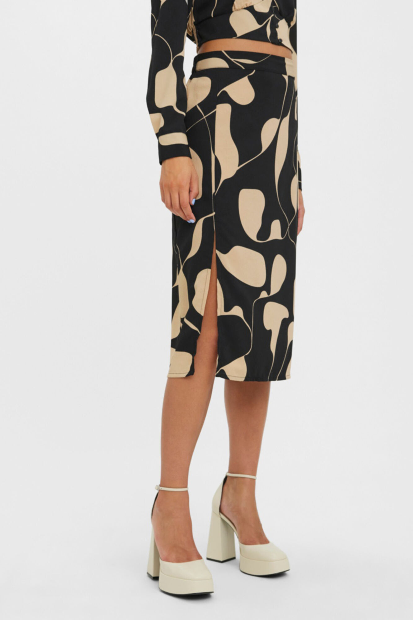 Saia midi estampada - Preta