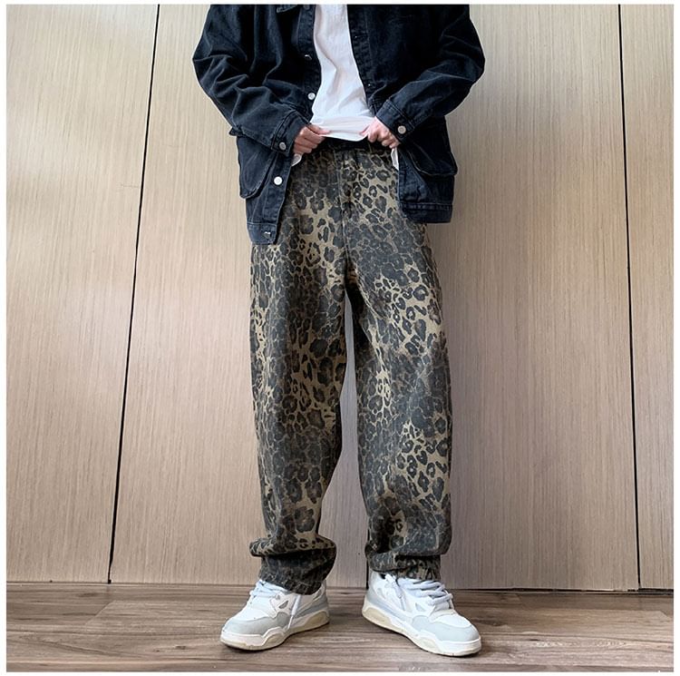 Whyessa - Low Rise Leopard Print Washed Baggy Jeans