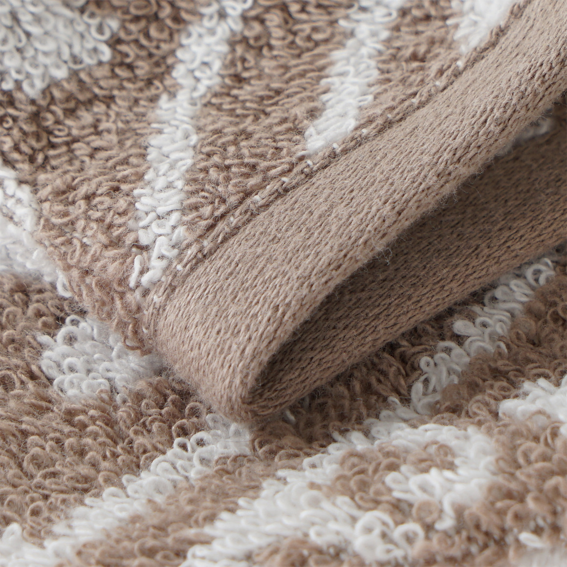 My Home Waschhandschuh mit orientalischem Muster braun