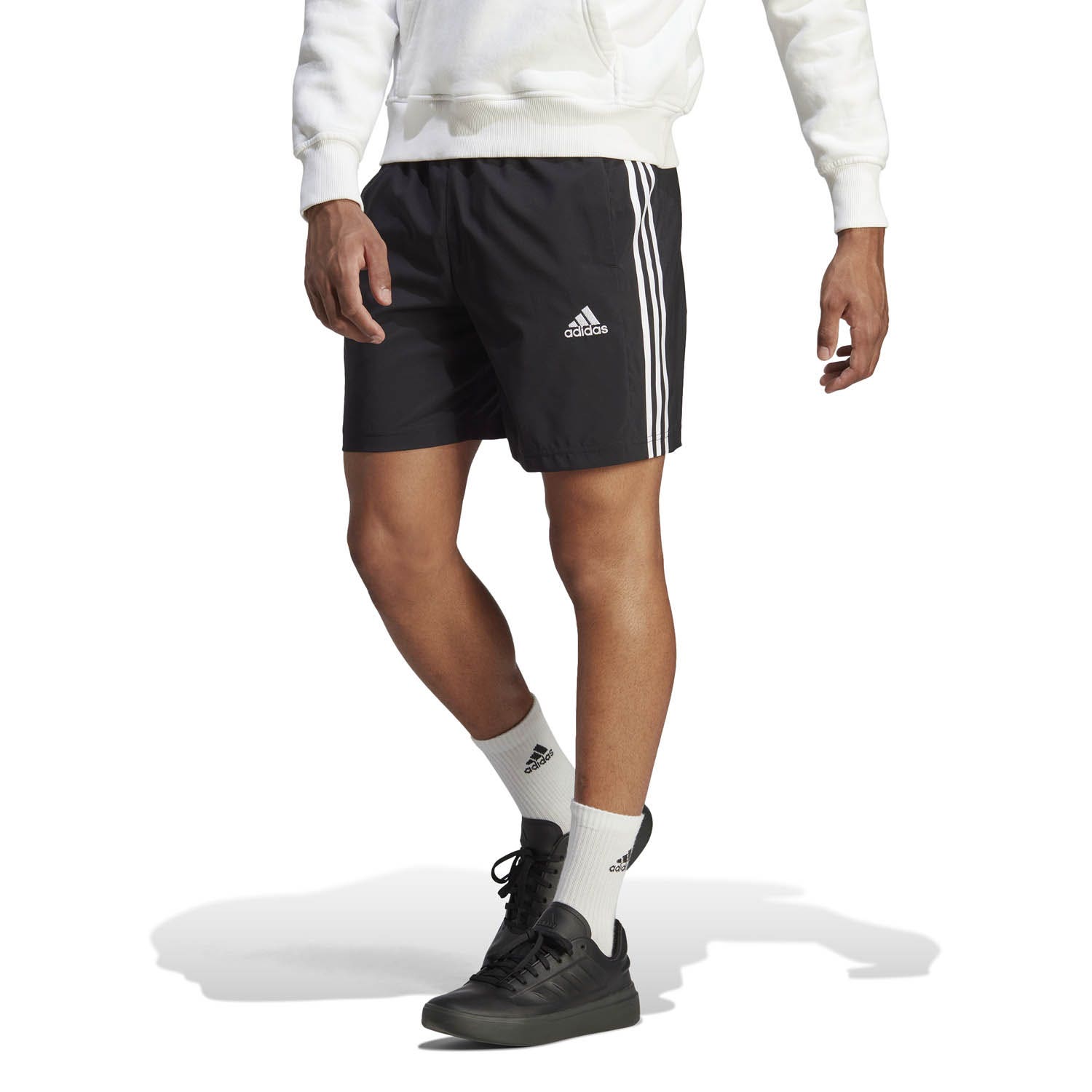 adidas  Essentials Chelsea 3-stripes Short