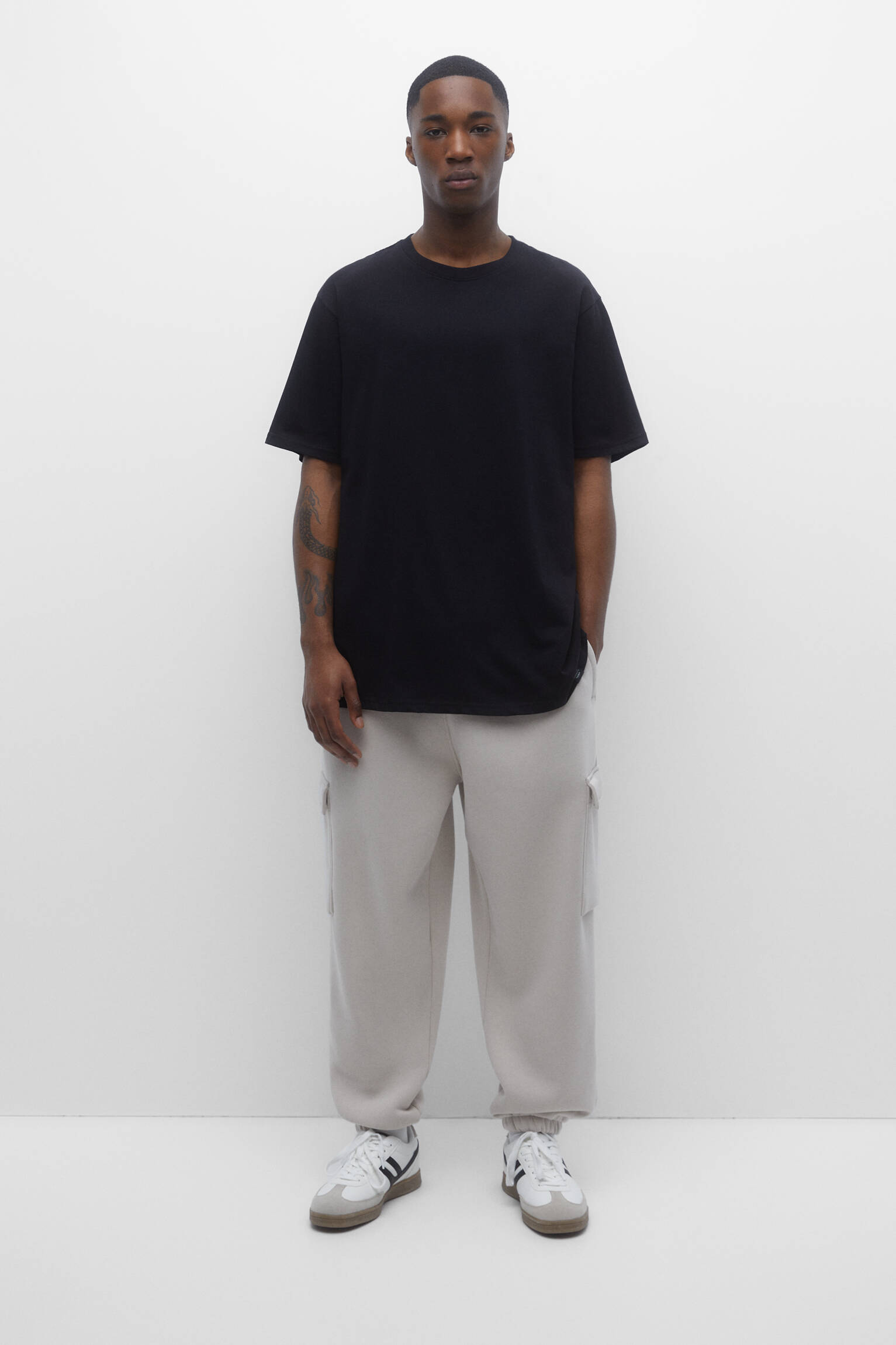 PACOTE COM 3 CAMISETAS BÁSICAS - VERDE-ÁGUA