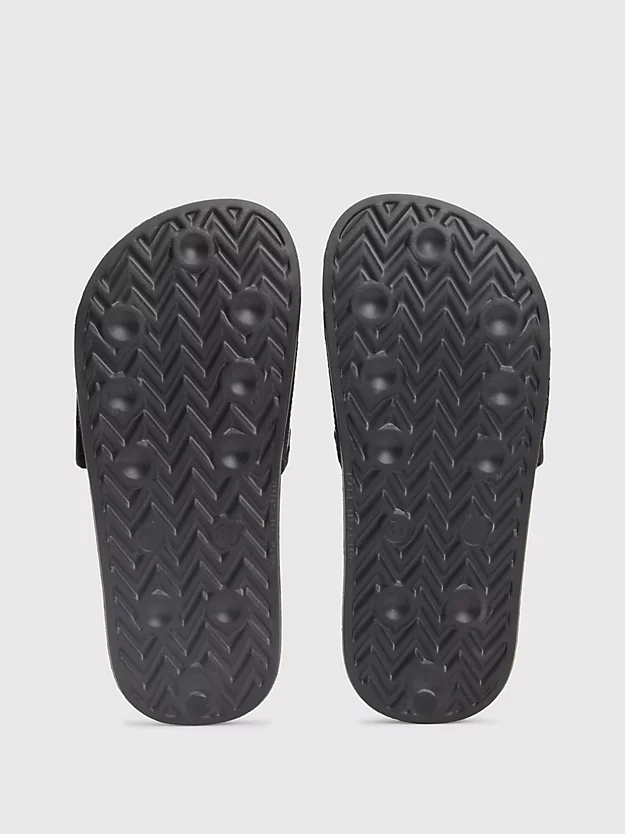 Pantufas infantis com logotipo