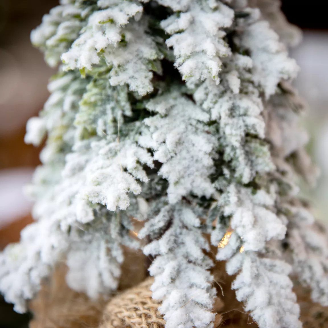 Sapin artificiel de table (H27 cm) Canada Vert enneigé