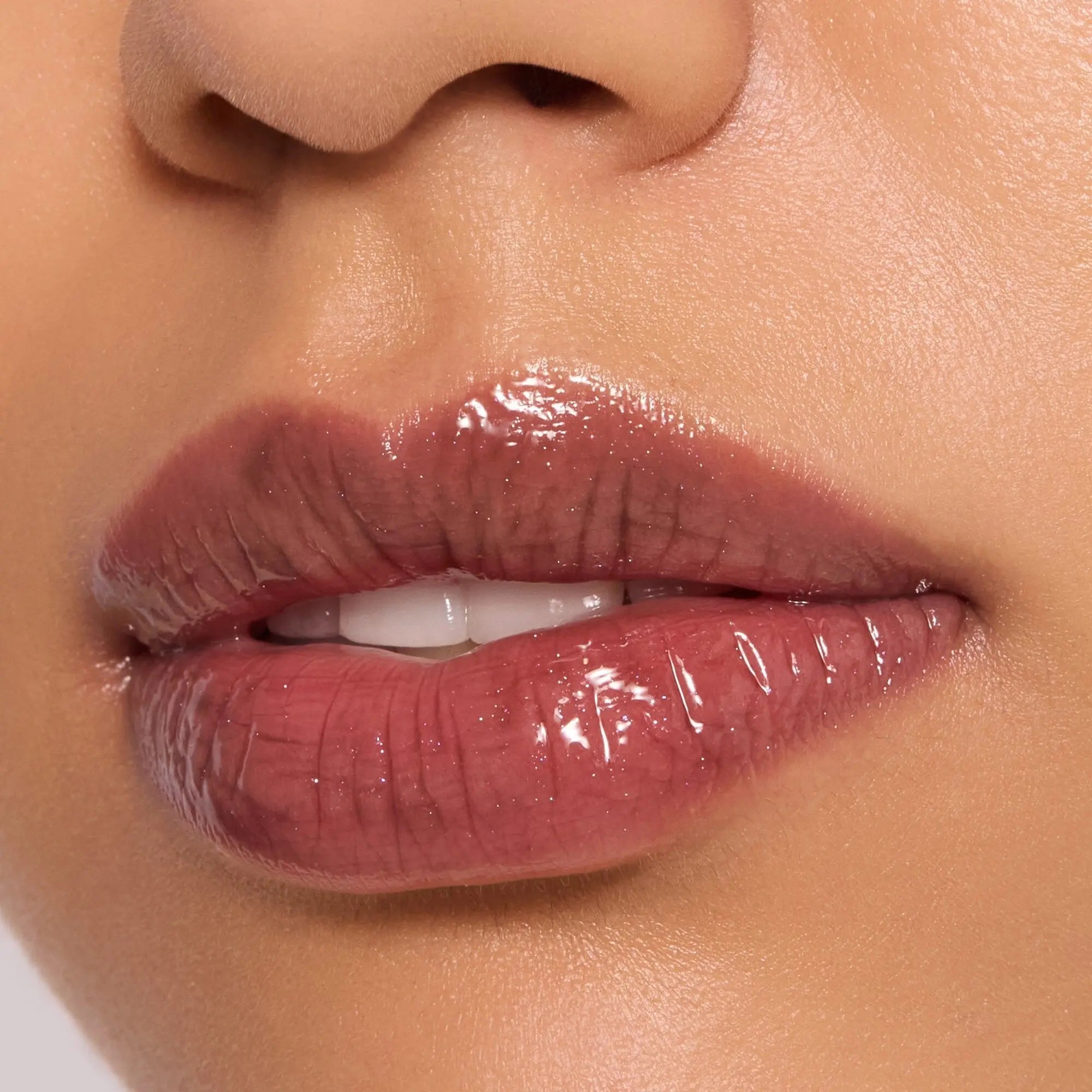 Max It Up Lip Booster Extreme 060 Good Girl Gone Bad