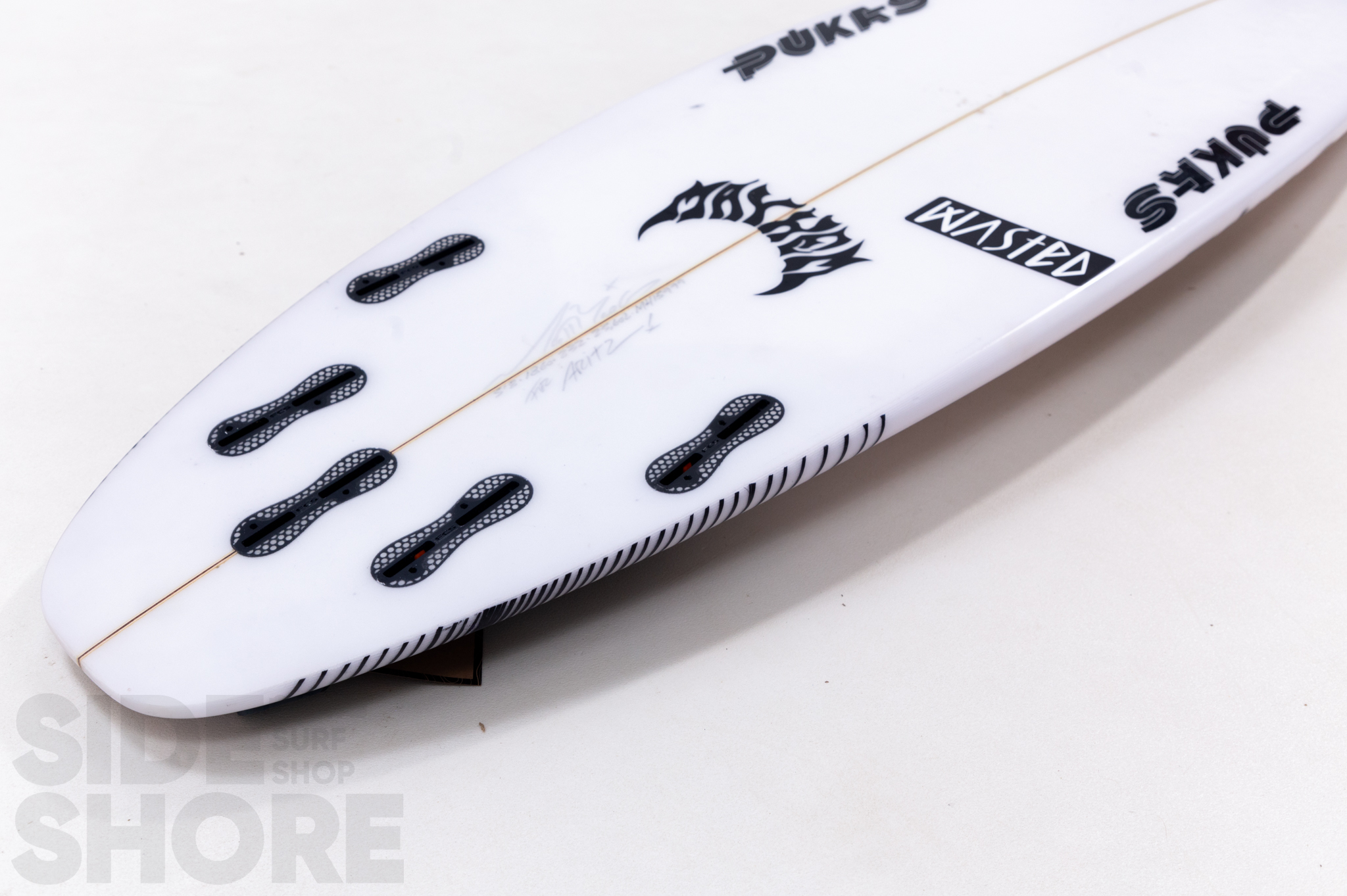 Lost Pocket Rocket - 5'8 x 18.60