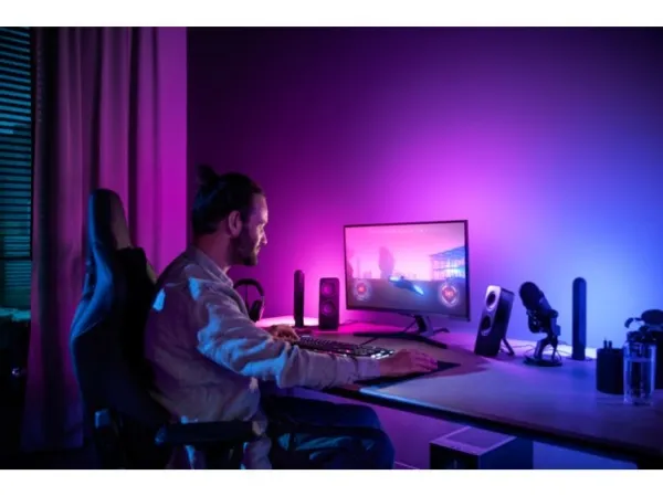 Philips Hue Play Gradient PC Lightstrip 32/34”