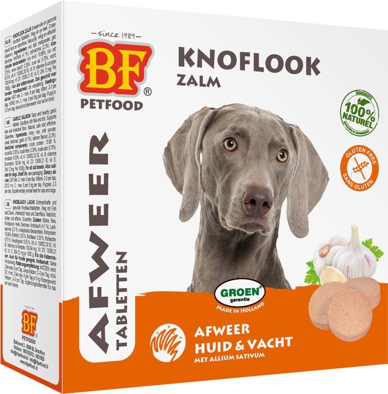 16x BF Petfood Hondensnoepjes Anti-vlo Zalm 55 stuks
