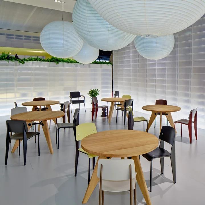 Vitra - Guéridon Esstisch, Ø 90 cm, Eiche geölt