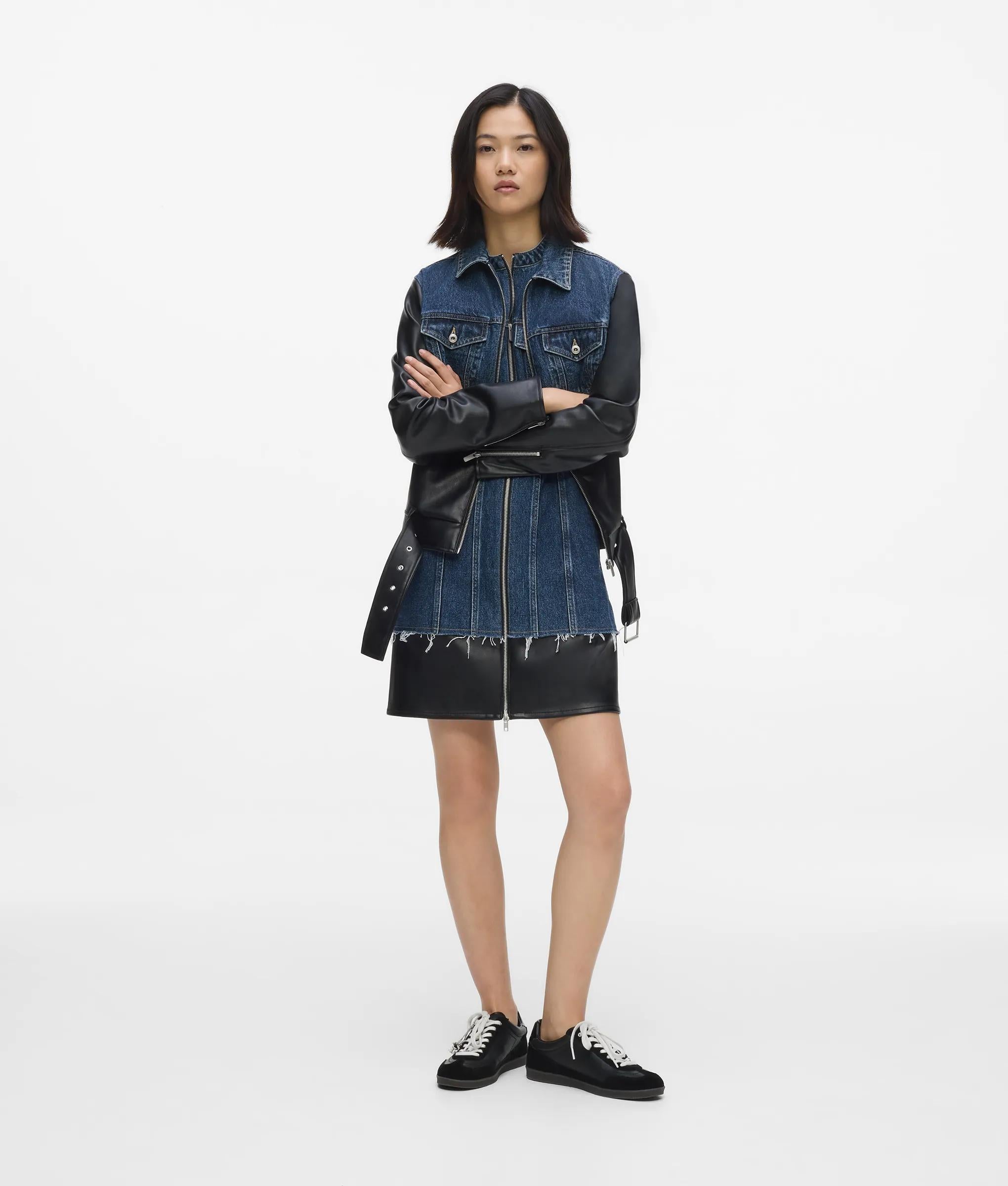 Jurk van kunstleer en denim