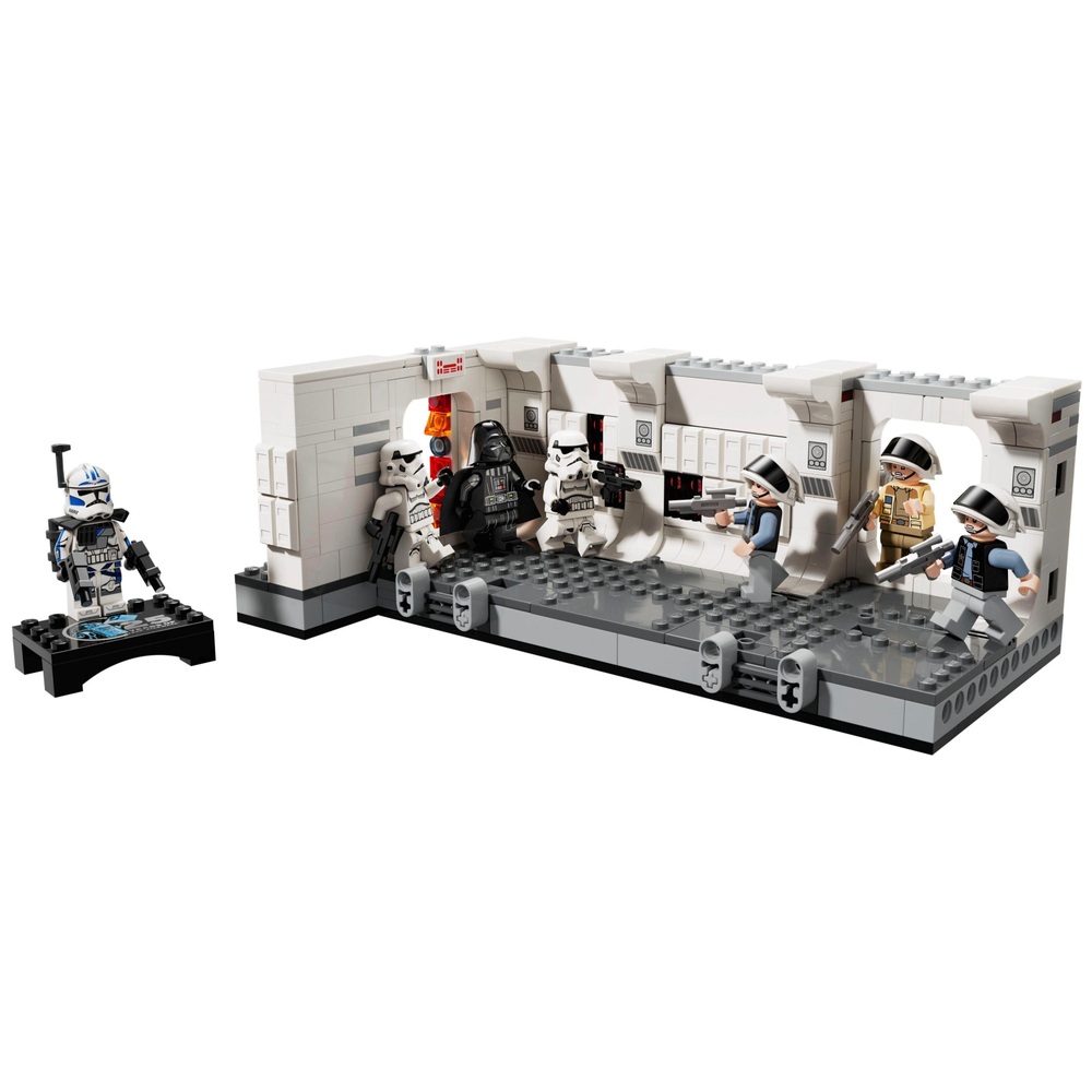 LEGO Star Wars 75387 Entering the Tantive IV Set