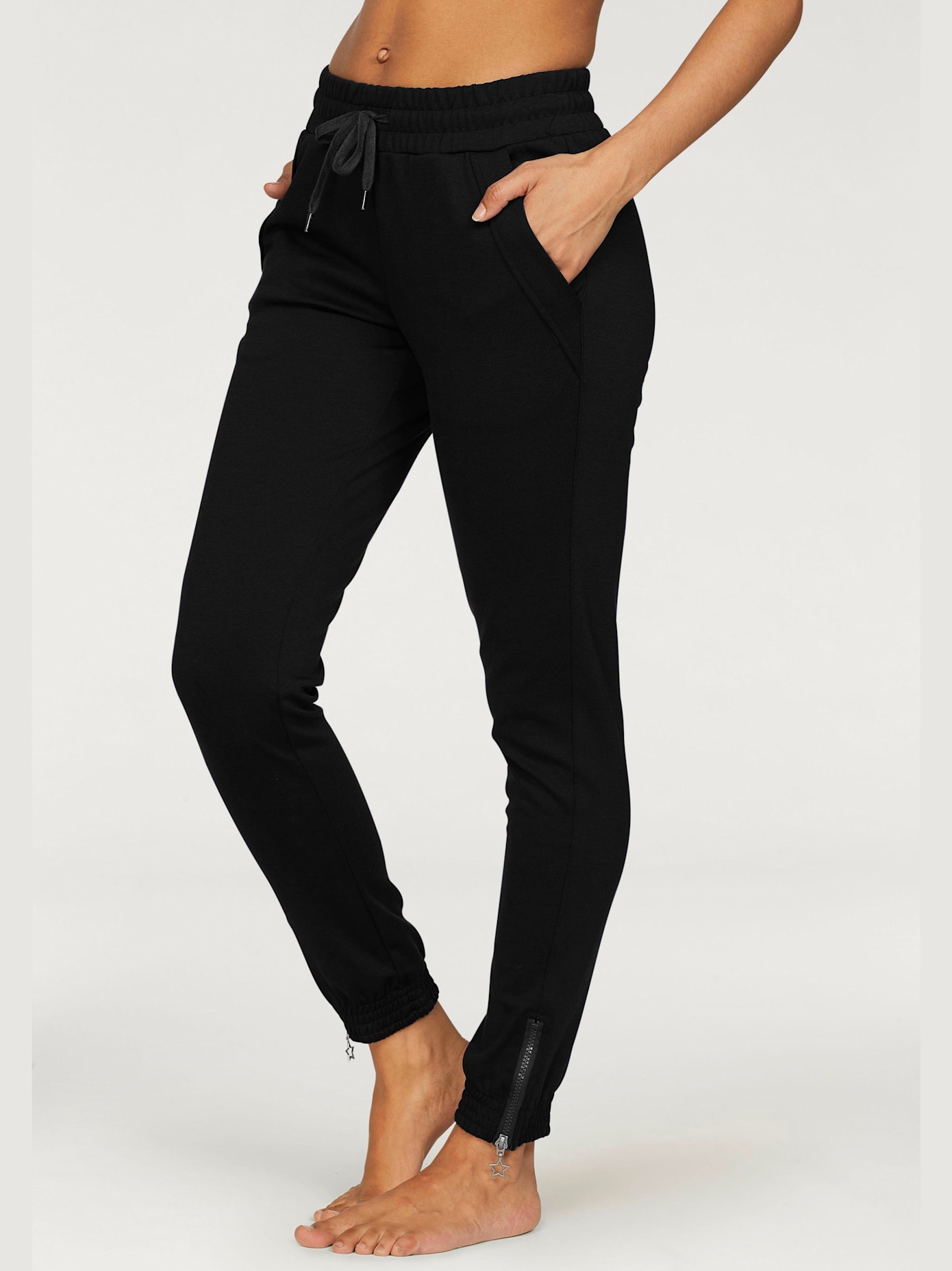 Pantalon détente avec jambes étroites
