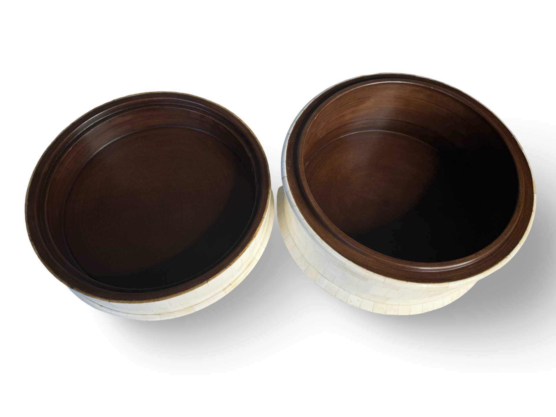 Kist bone inlay wit