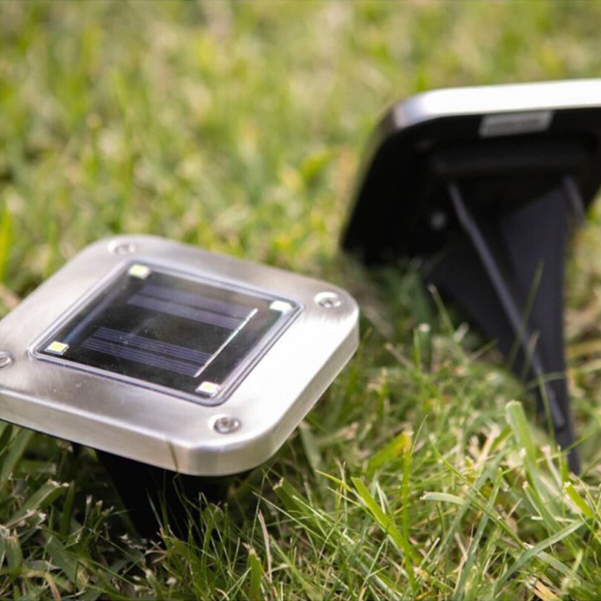 Starlyf® Leistungsstarke LED - Gartenstrahler 8 Stück Solar Lights