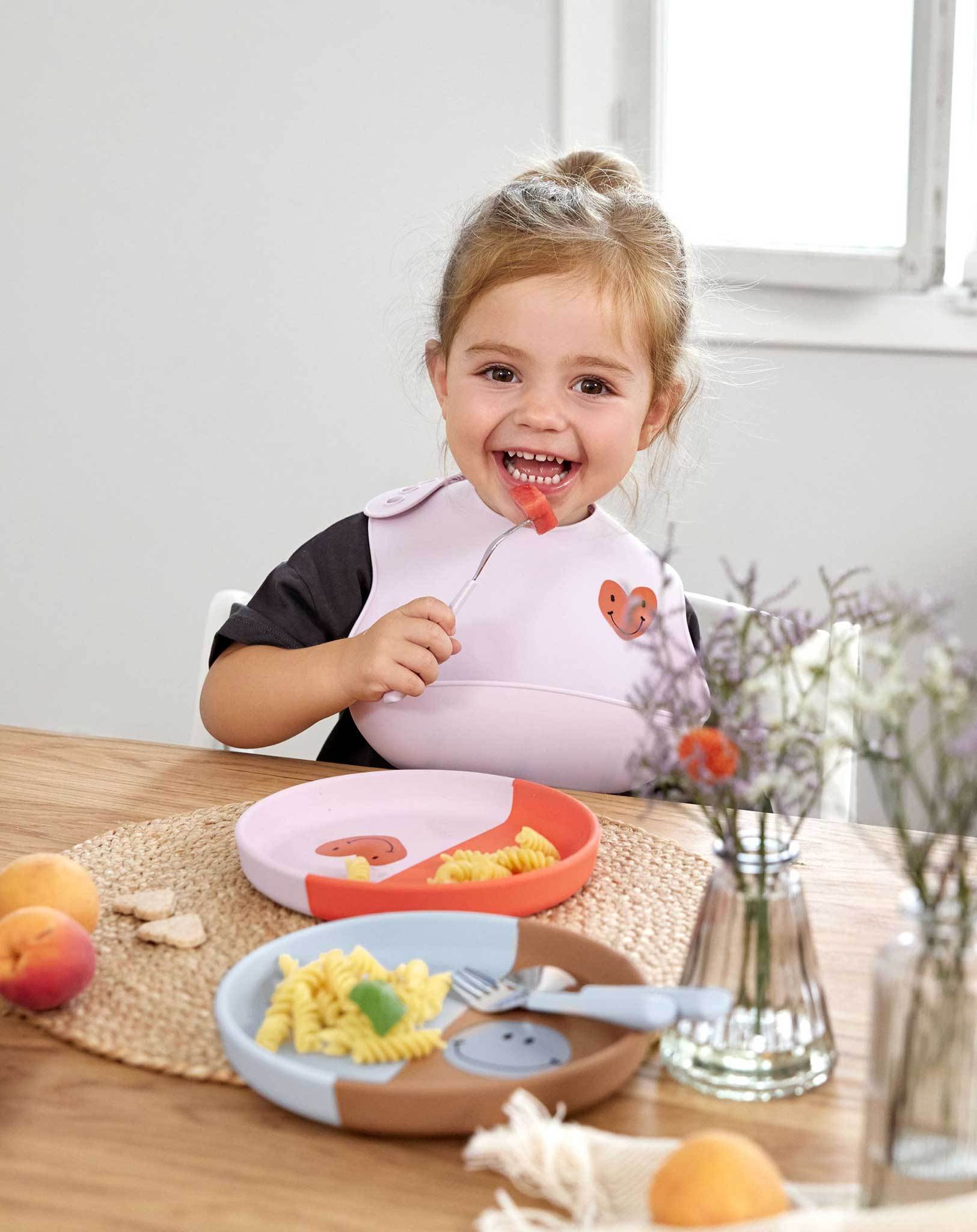 Silikon-Lätzchen HAPPY RASCALS HEART in lavender