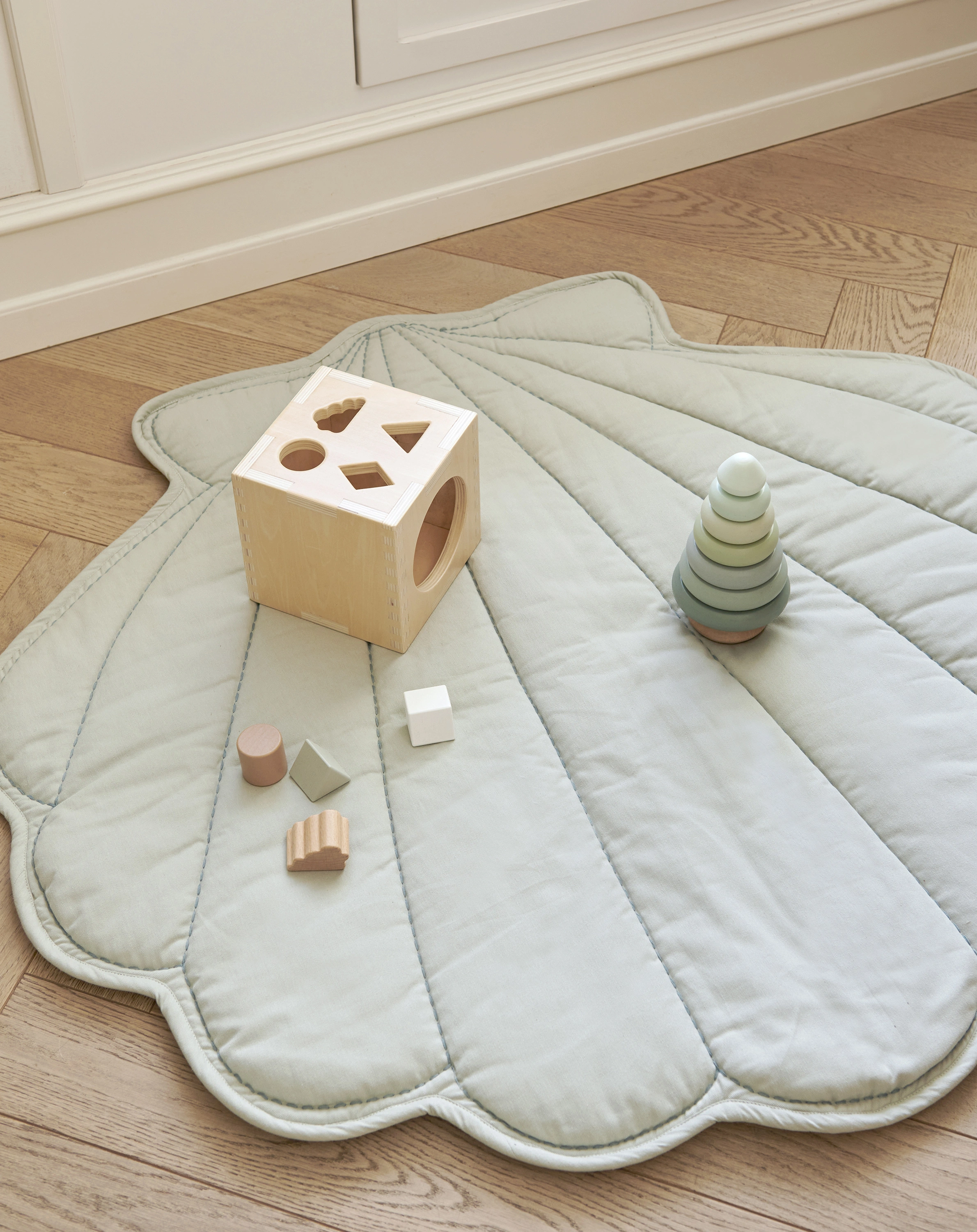 Krabbeldecke MUSCHEL (90x100) in dusty green