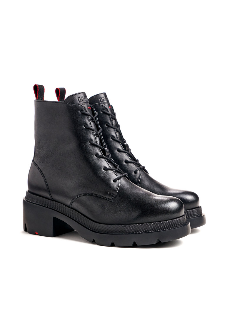 STIEFELETTE Schwarz