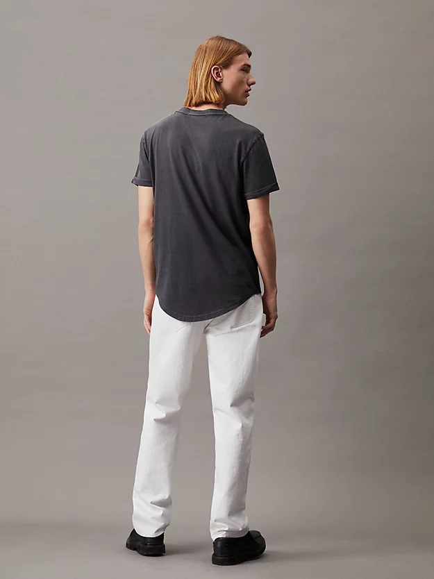 Camiseta de algodão lavado com brasão