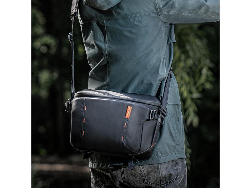 PGYTECH Fotorucksack OneMo Sling 7L Space Black Tragen Sie den Komfort, fangen Sie den Moment ein