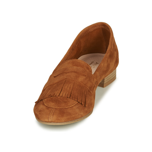 André - BARCELONA - Camel