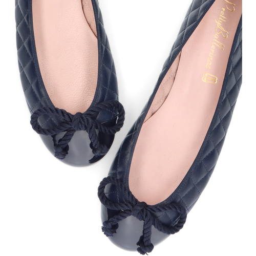Pretty Ballerinas - Rosario Azul