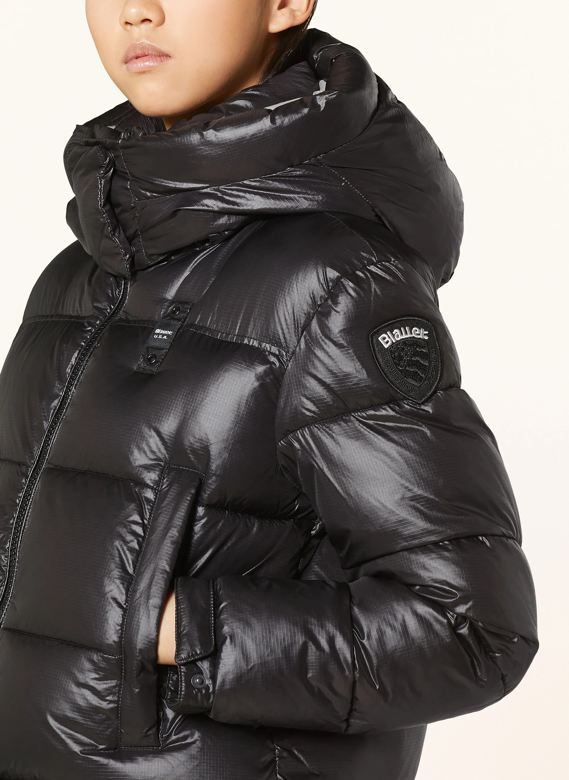 Blauer Steppjacke GLORIA mit DUPONT™ SORONA®-Isolierung