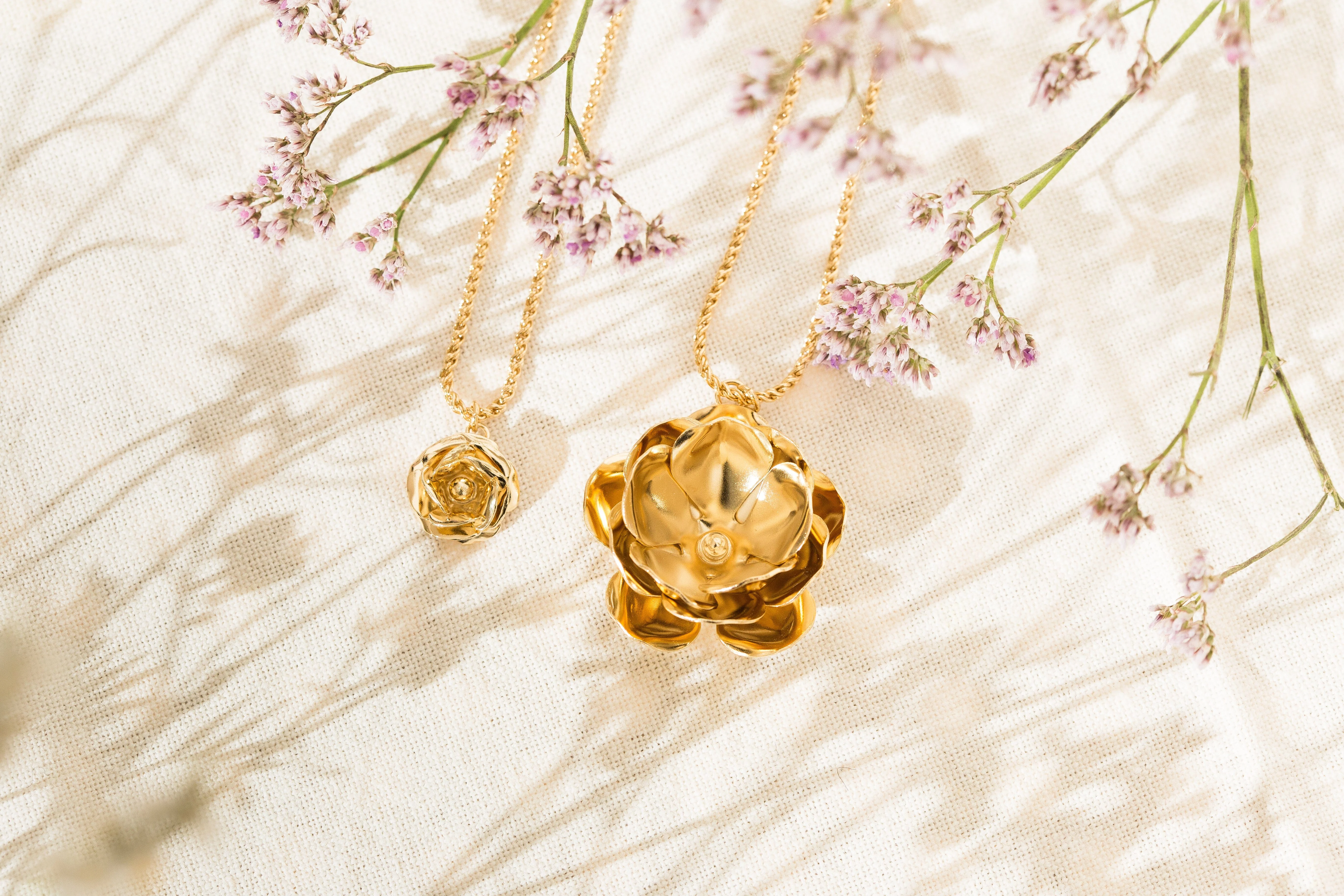 AGLAÉ - Collier fleur plaqué argent | Doré