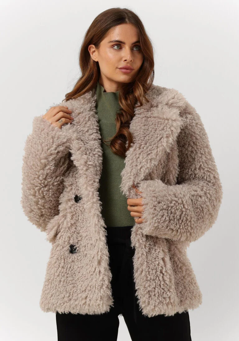 BEAUMONT taupe beaumont teddy jas curly short coat