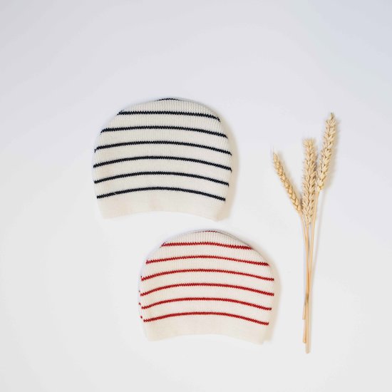 Bonnet rayé Petits Marins   Ecru/marine        de               La Manufacture de Layette