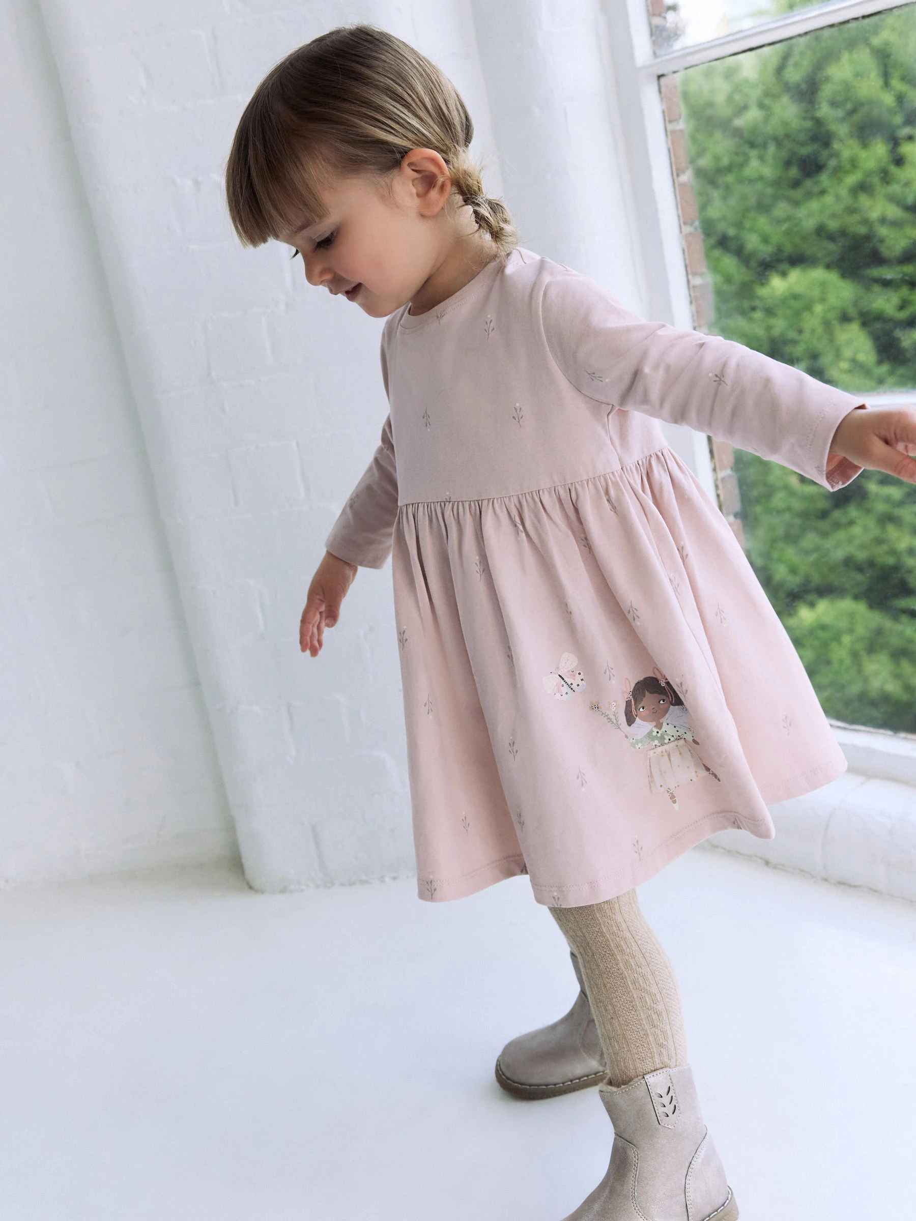 Roze met elfjes - Jurk met lange mouwen en versiering (3mnd -7jr)