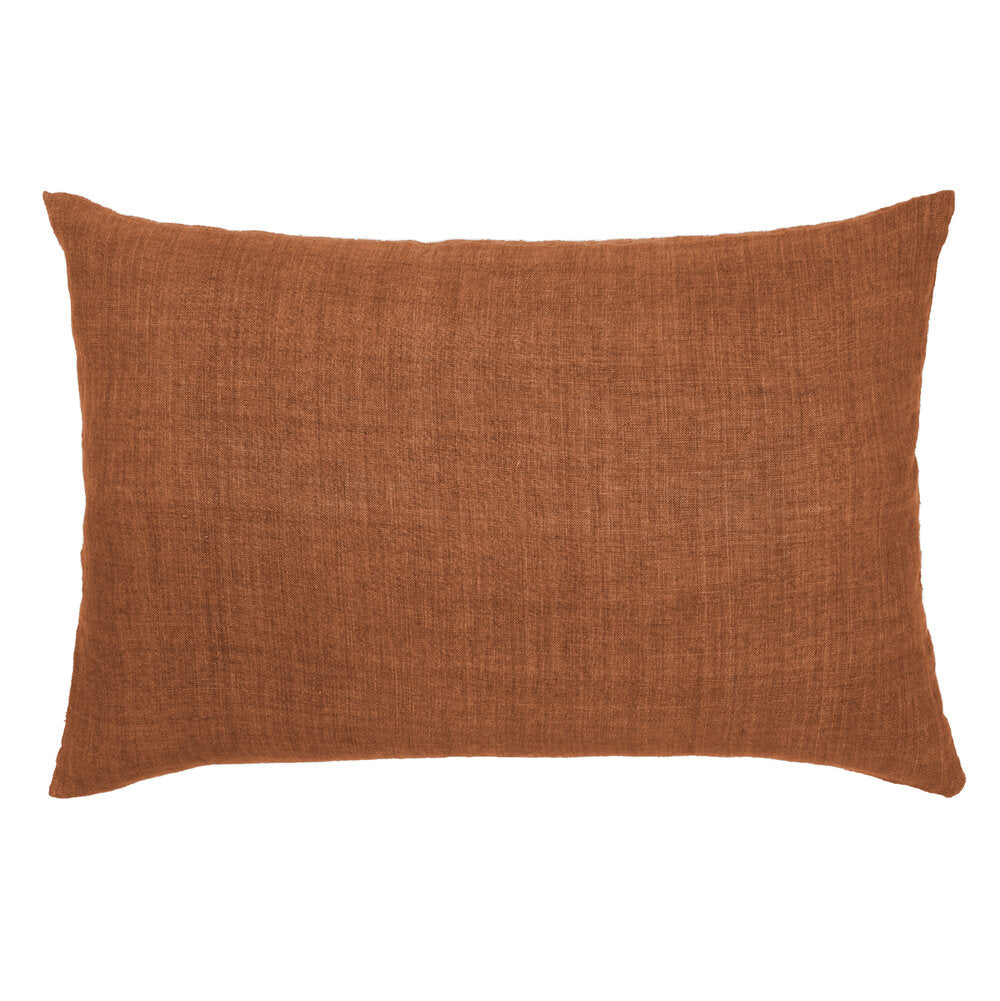 Cozy Living  Linen Mini Gable pyntepude, Toffee - 45 x 70 cm.