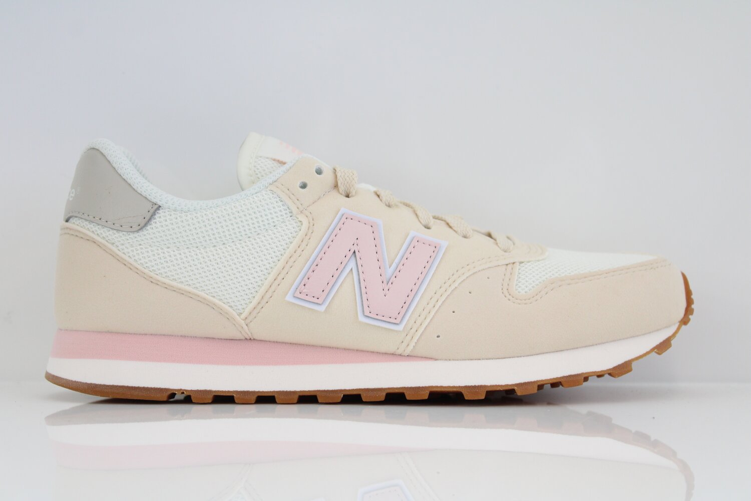 New Balance Sneaker