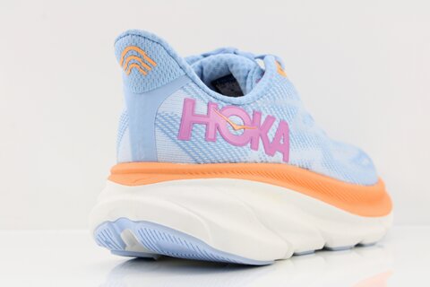 HOKA Clifton 9
