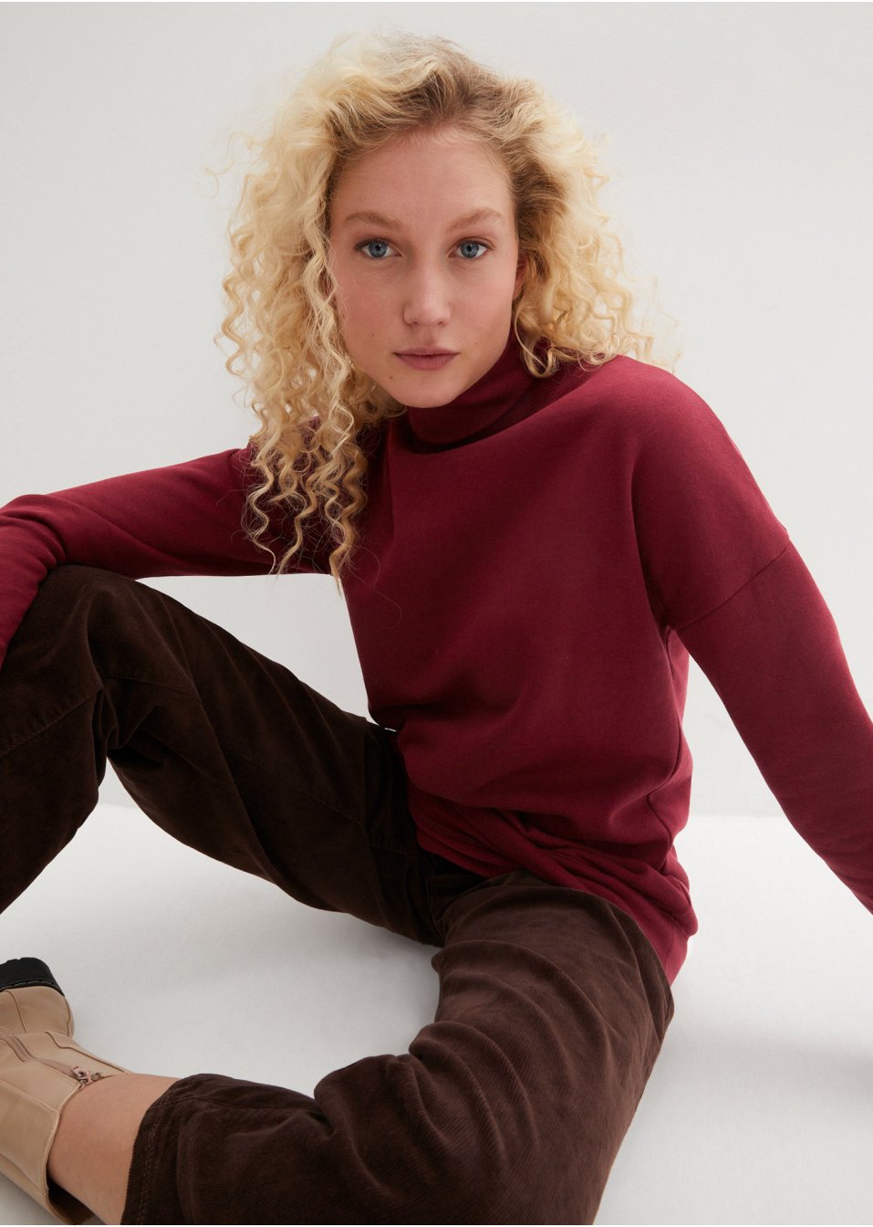 Sweat-shirt avec col roulé