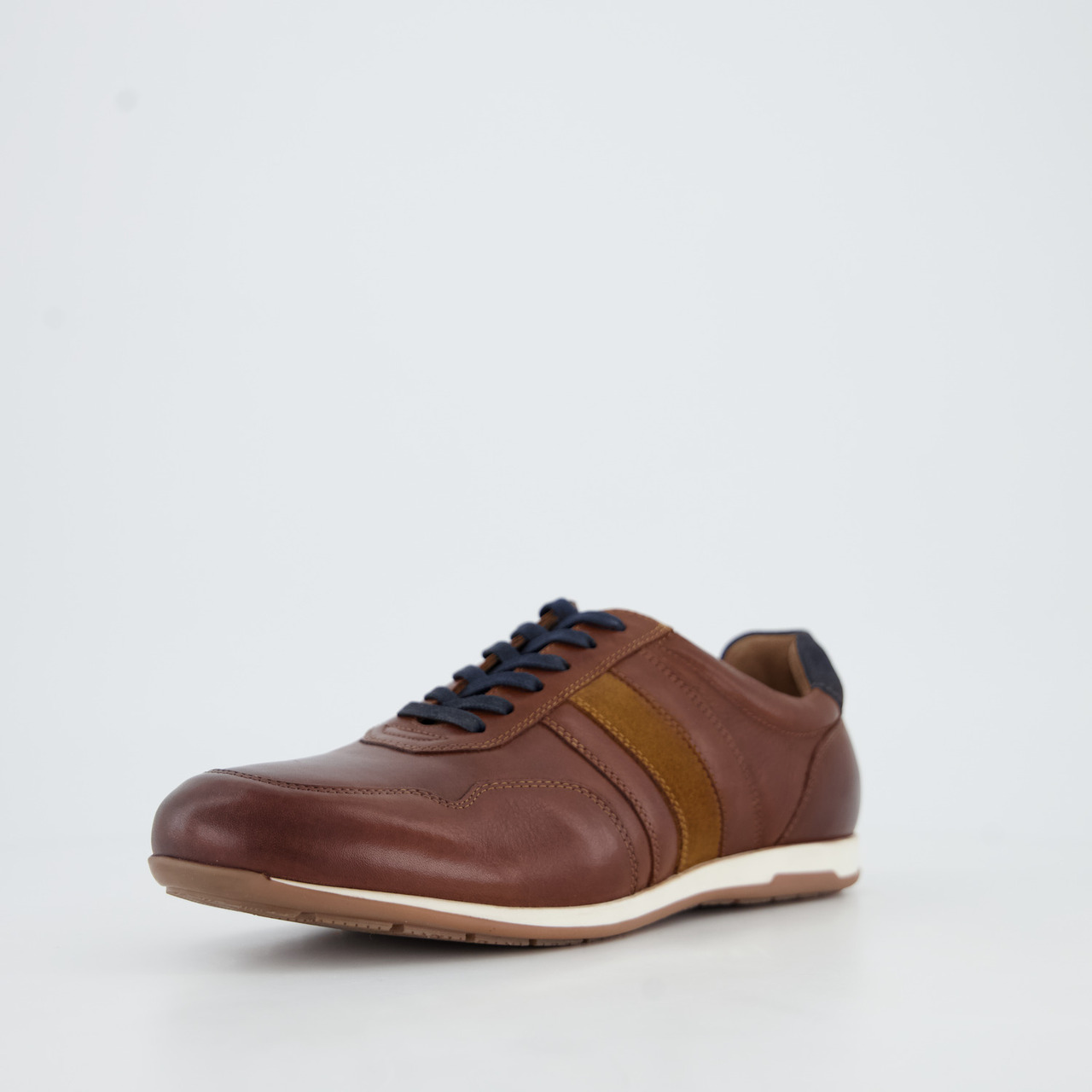 Josef Seibel Colby 02