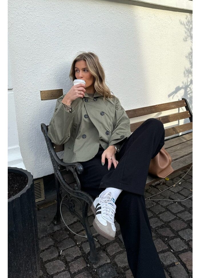 BYIC Lunaic Trenchcoat green green