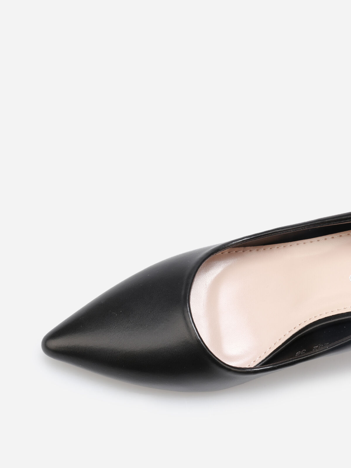 Escarpins pointus à talon fin- Noir