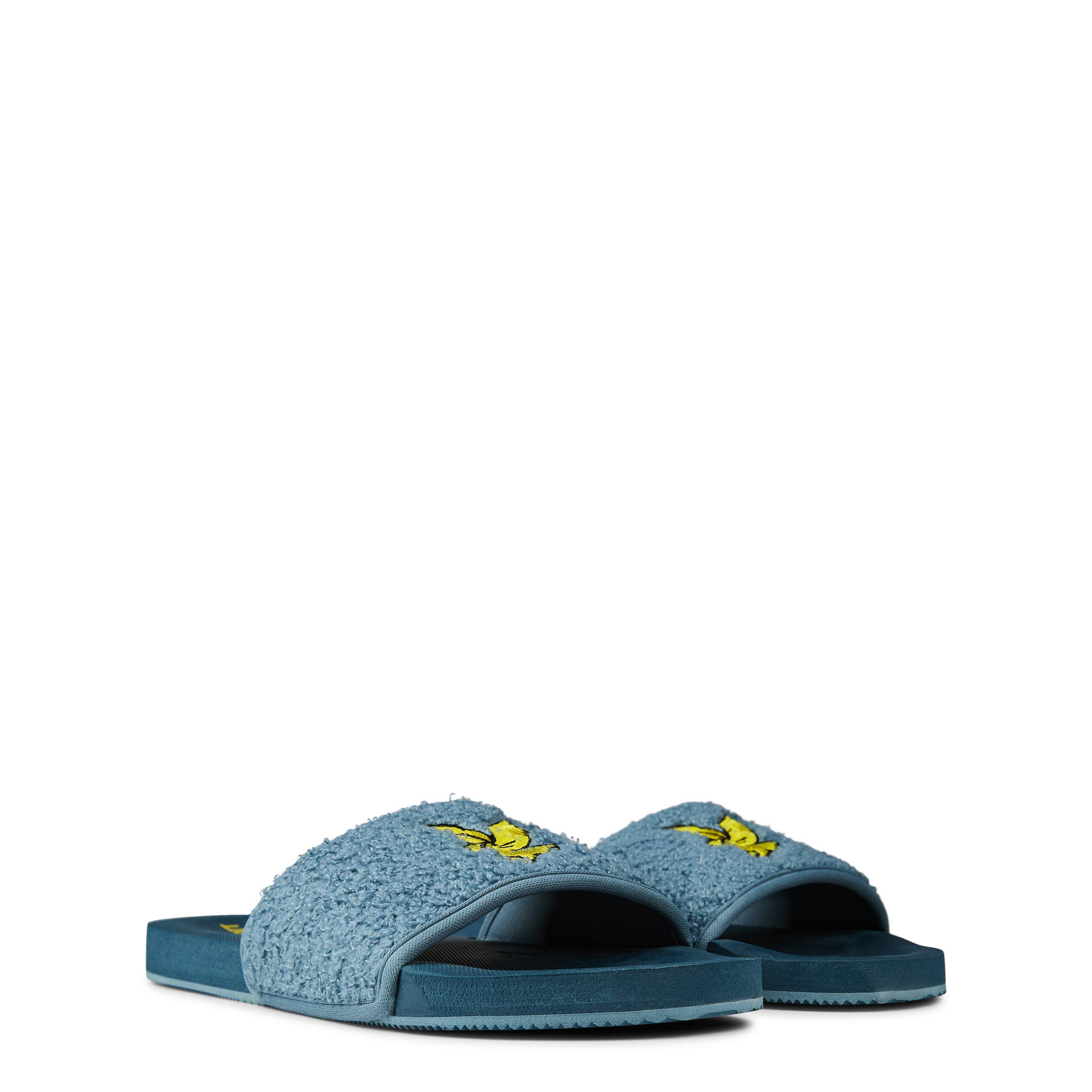 Lyle and Scott Twlling Slide 99